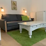 Paulick I Zentrales Altstadt I Garten Terrasse Grill I 2 Schlafzimmer Appartement *