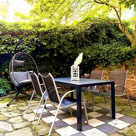 Paulick I Zentrales Altstadt I Garten Terrasse Grill I 2 Schlafzimmer * بوتسن