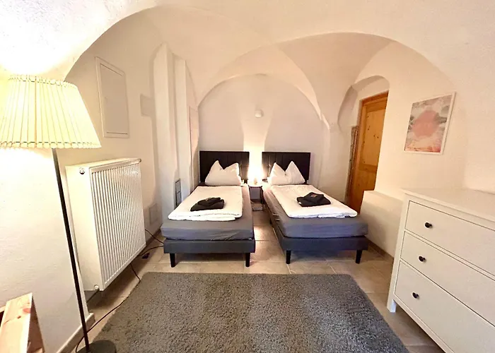 Paulick I Zentrales Altstadtapartment I Garten Terrasse Grill I 4 Personen *
