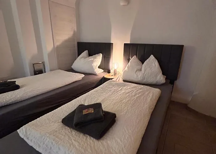 Apartment Paulick I Zentrales Altstadtapartment I Garten Terrasse Grill I 4 Personen Bautzen